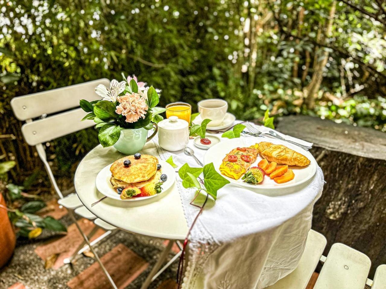 Lucitania Hotel Boutique Богота Экстерьер фото